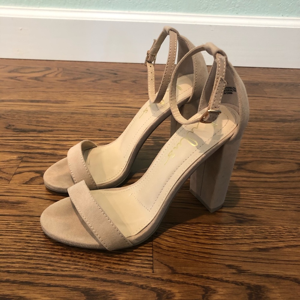 Lulus Nude Taylor Suede heels